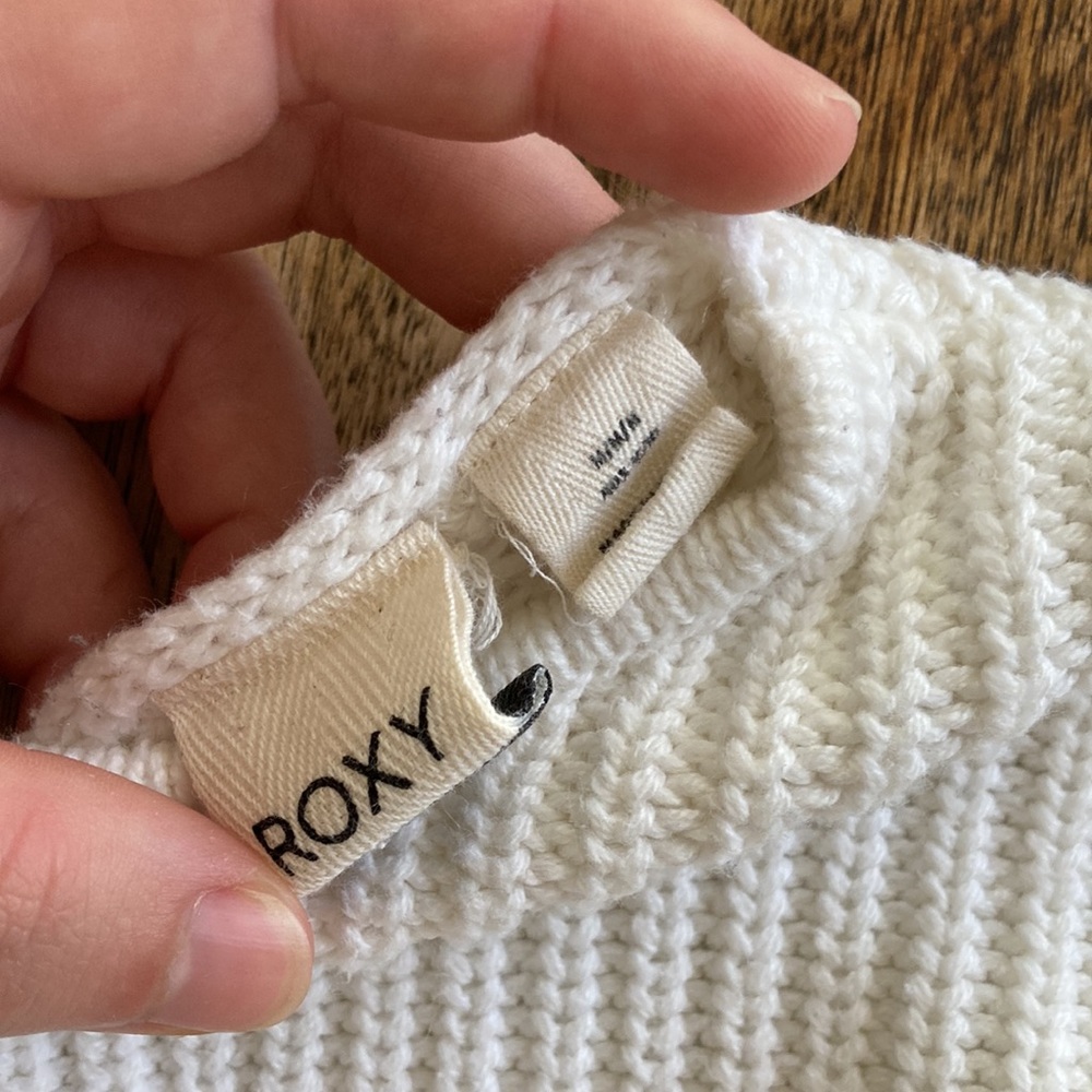 Roxy Sweater - Picture 4 of 4